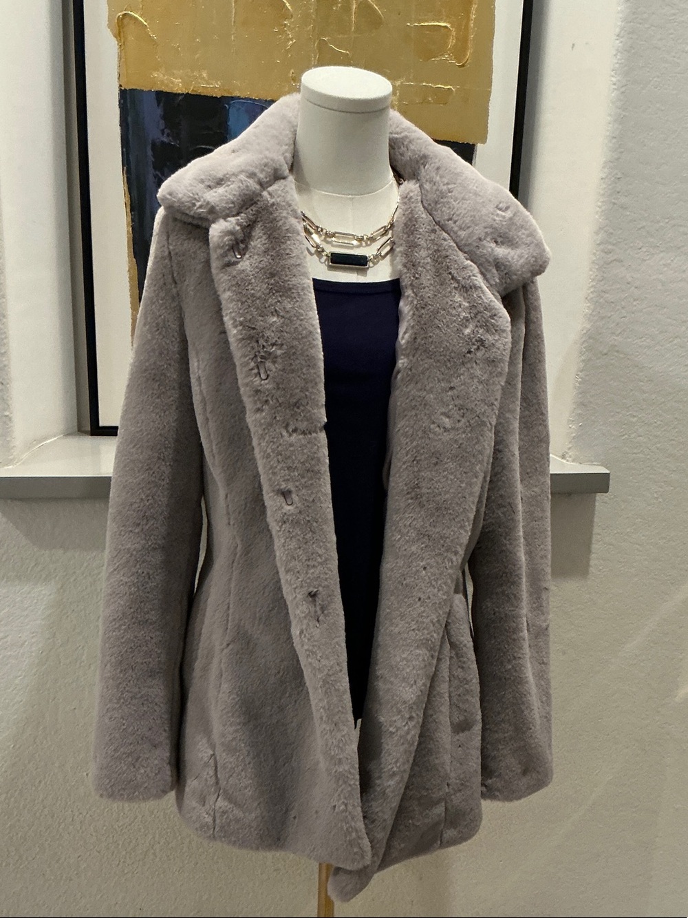 White House Black Market Plush Faux Fur Coat in Light Gray